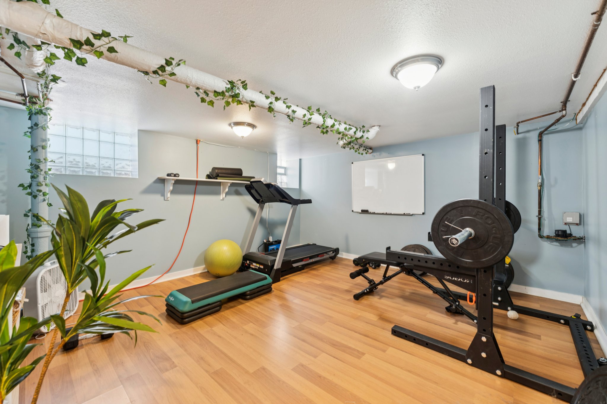 E Overlook Rd-S1504-025.jpg