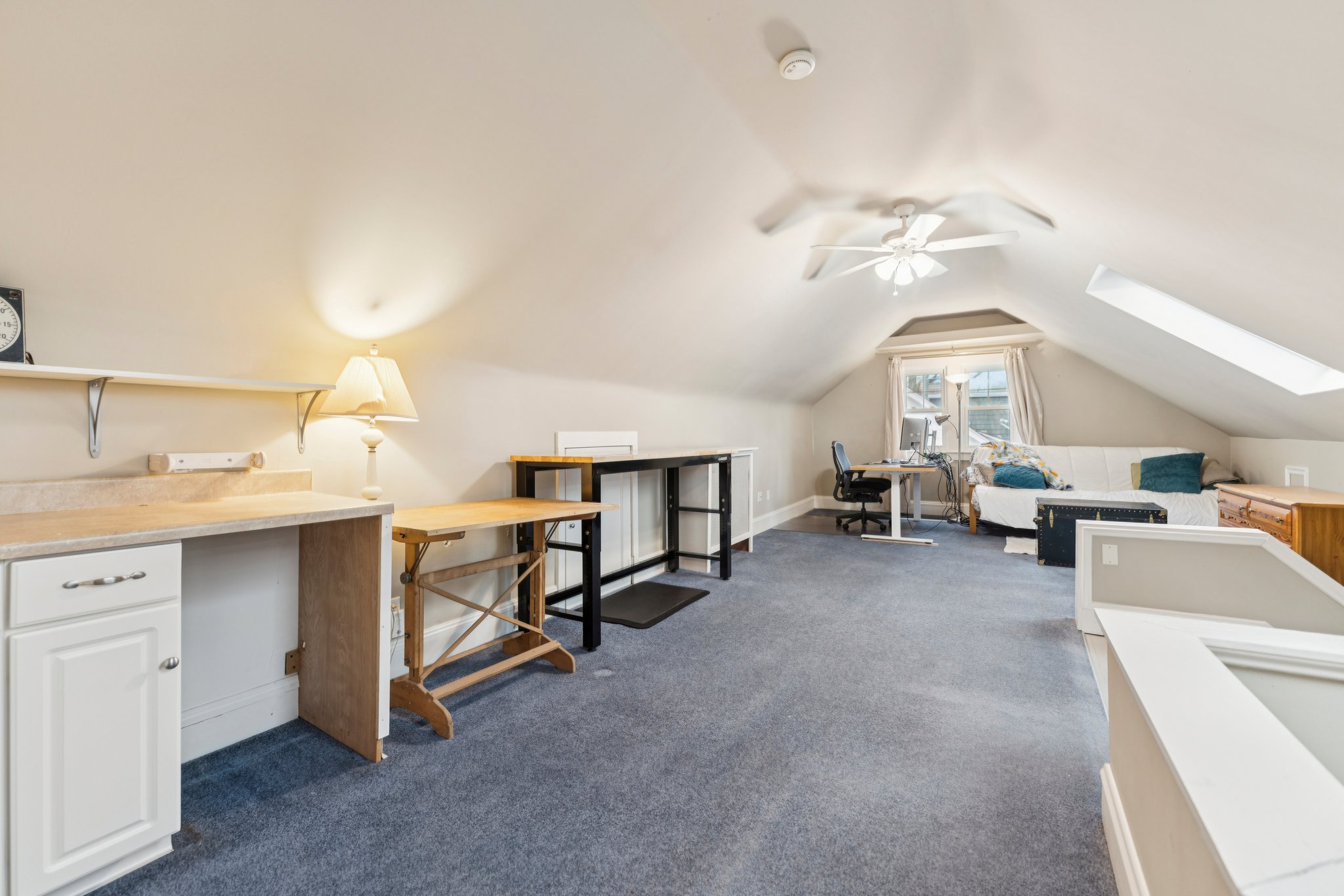 E Overlook Rd-S1504-034.jpg