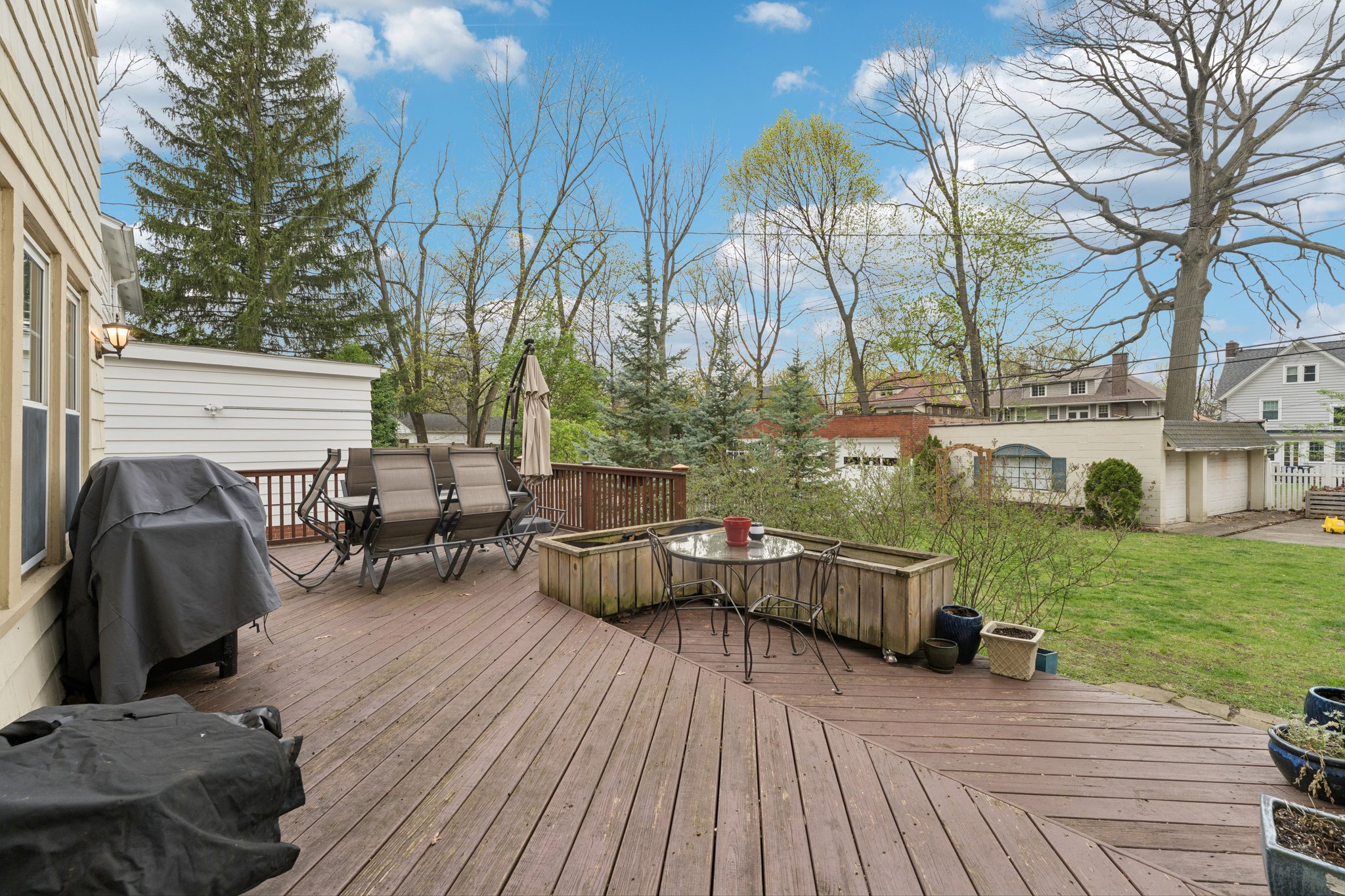 E Overlook Rd-S1504-063.jpg