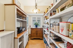 E Overlook Rd-S1504-019.jpg