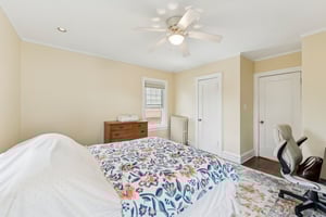 E Overlook Rd-S1504-030.jpg