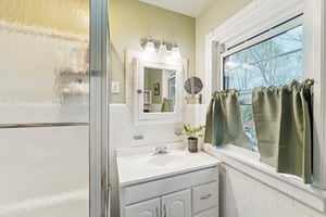 E Overlook Rd-S1504-045.jpg