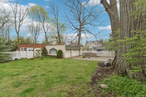 E Overlook Rd-S1504-060.jpg