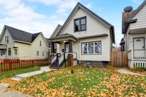W Hayes Ave-004