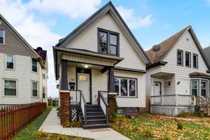 W Hayes Ave-002