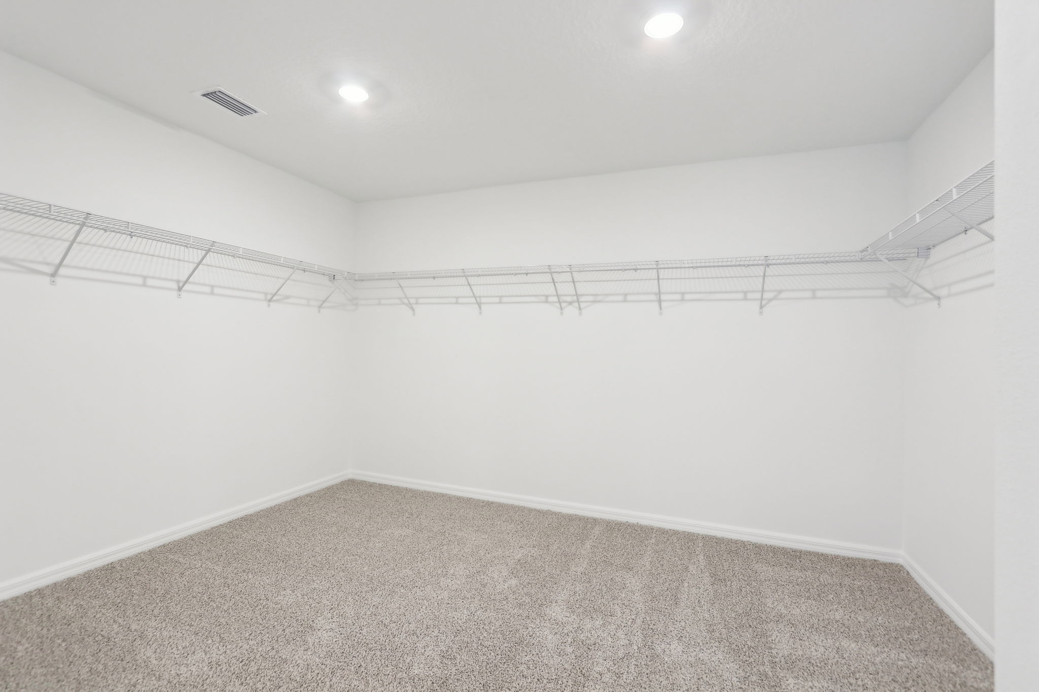 Orlando- Reserve at Twin Lakes-2925 Wild Olive Dr, St. Cloud, FL 34772-027