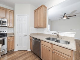2925 Winding Waters Way, Raleigh, NC 27614, USA Photo 17