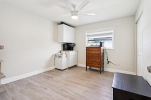 Carriage Dr-0706-023.jpg