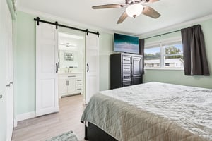 Carriage Dr-0706-028.jpg