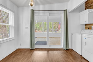  Photo 0