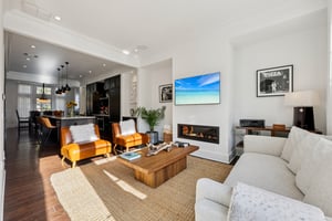 Hermance Dr NE-S0412-004.jpg