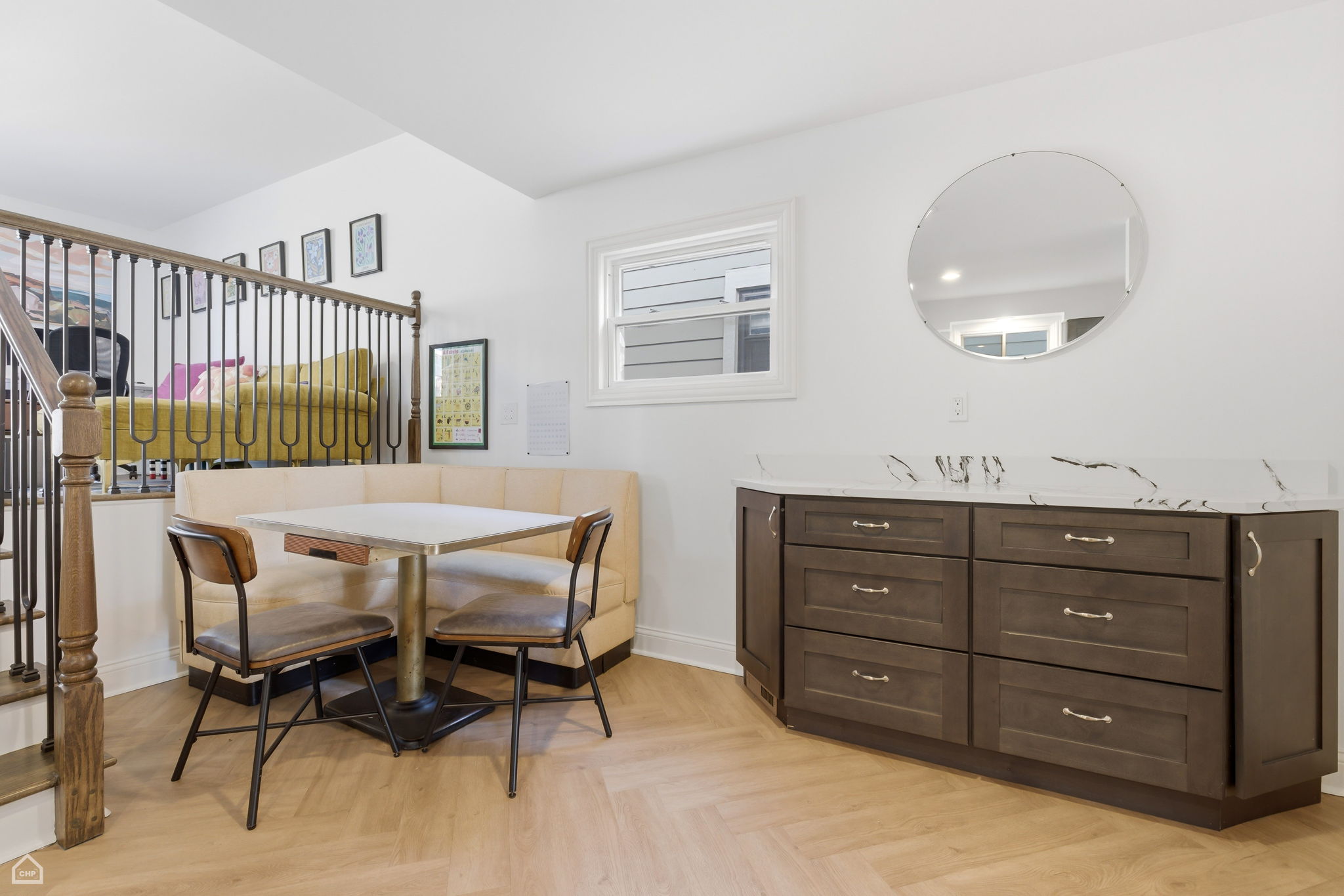 2926 W Belden Ave 1 - Karen Biazar_009