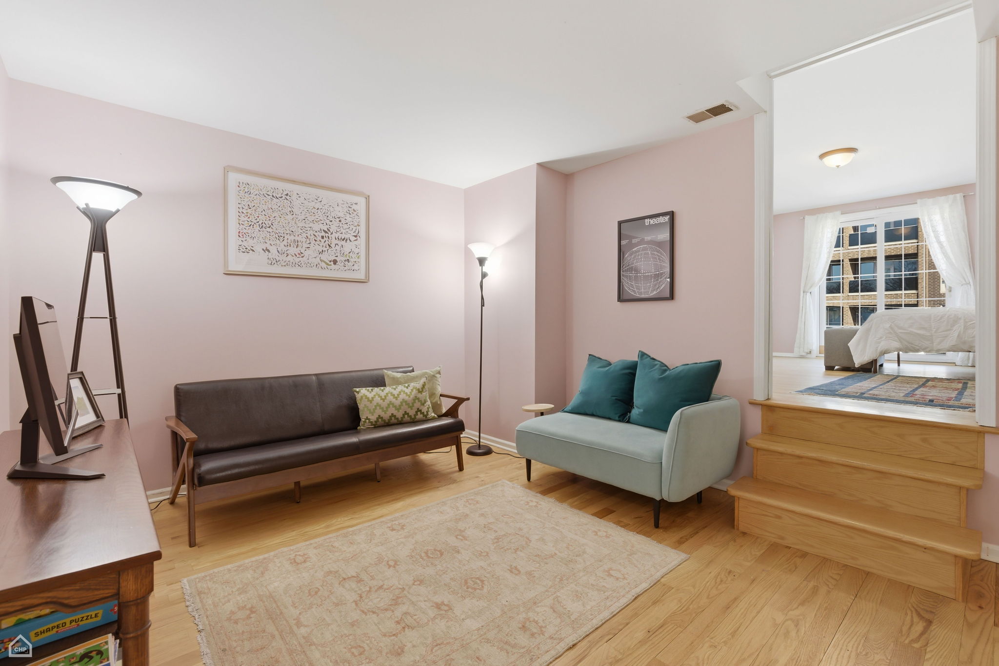 2926 W Belden Ave 1 - Karen Biazar_016