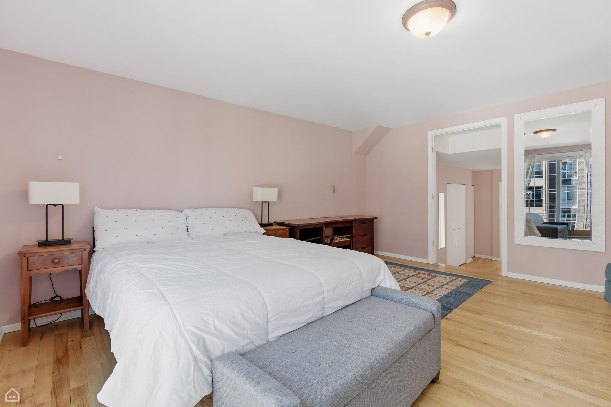 2926 W Belden Ave 1 - Karen Biazar_019