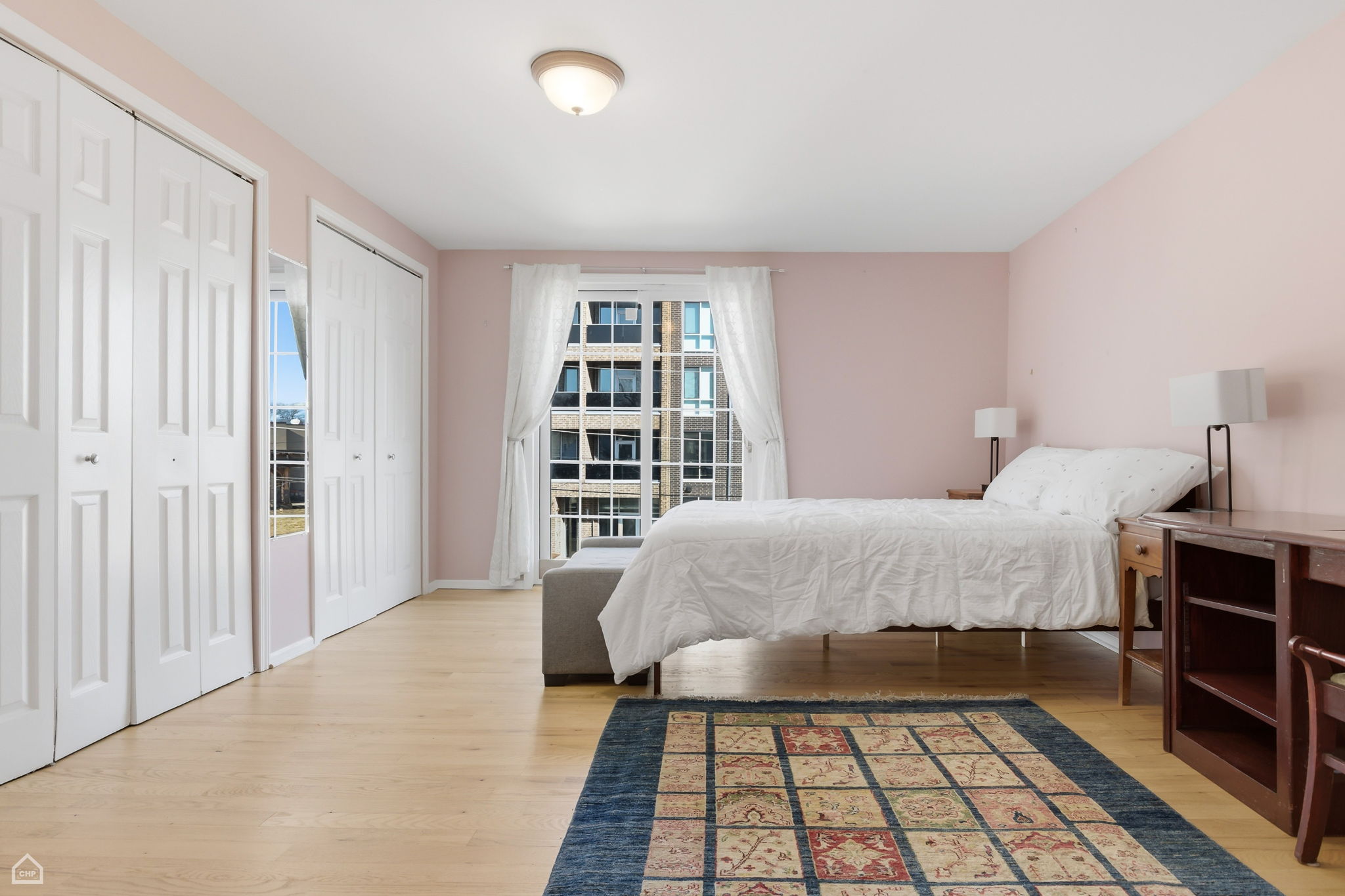 2926 W Belden Ave 1 - Karen Biazar_020