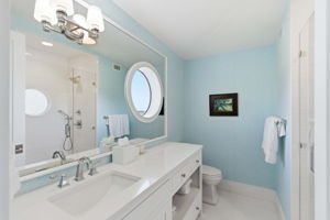  Photo 49