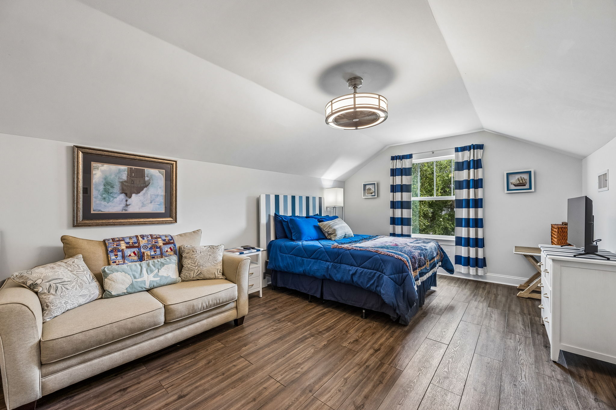 Bonus Room
