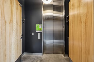 Chicago Ave 1500-S0705-015.jpg