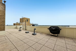 Chicago Ave 1500-S0705-023.jpg