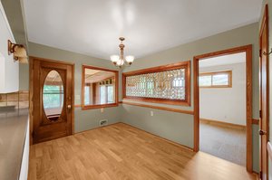 2929 Crestview Dr, Minneapolis, MN 55418, USA Photo 15