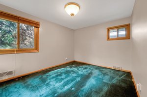 2929 Crestview Dr, Minneapolis, MN 55418, USA Photo 23