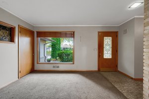 2929 Crestview Dr, Minneapolis, MN 55418, USA Photo 4