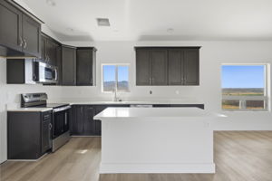 Kitchen 3