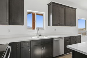 Kitchen 4