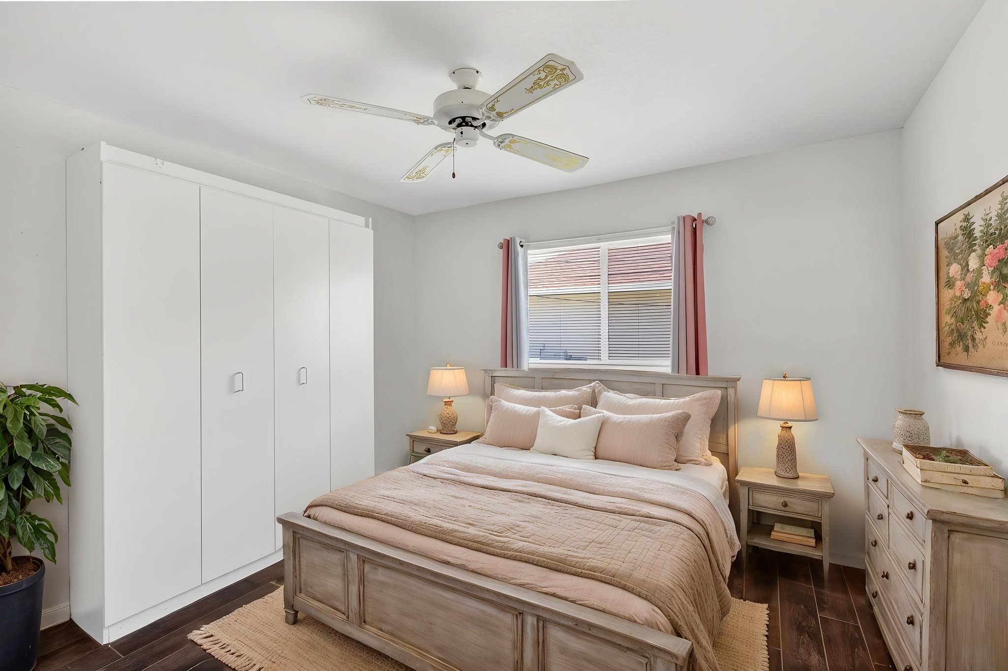 IMG_7867 virtually staged.jpeg