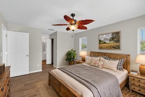 IMG_7848 virtually staged.jpeg