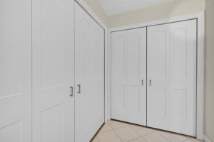Closet 1