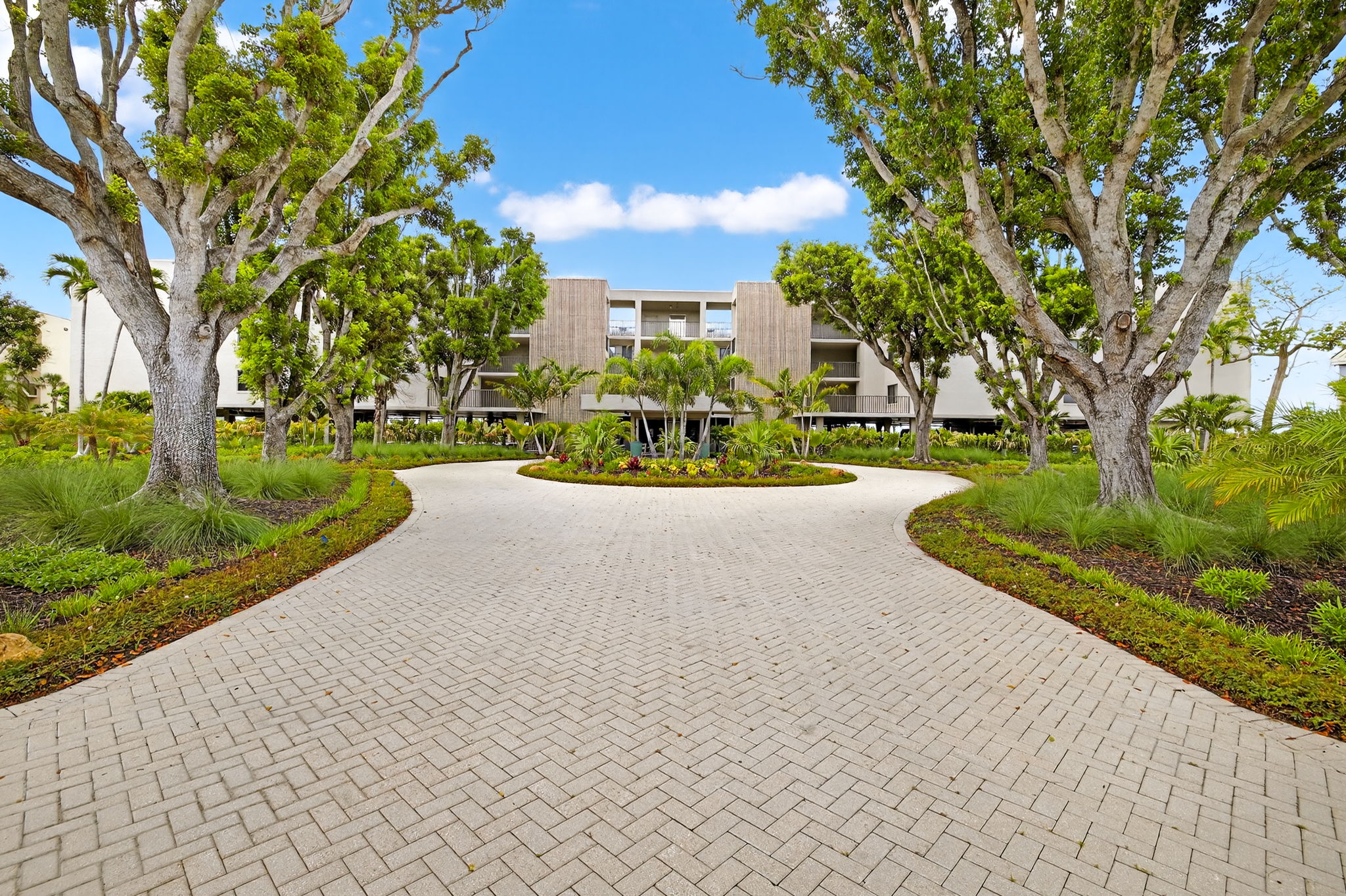 Front Exterior 1 of 2