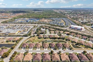 Capulet Dr-S1702-008.jpg