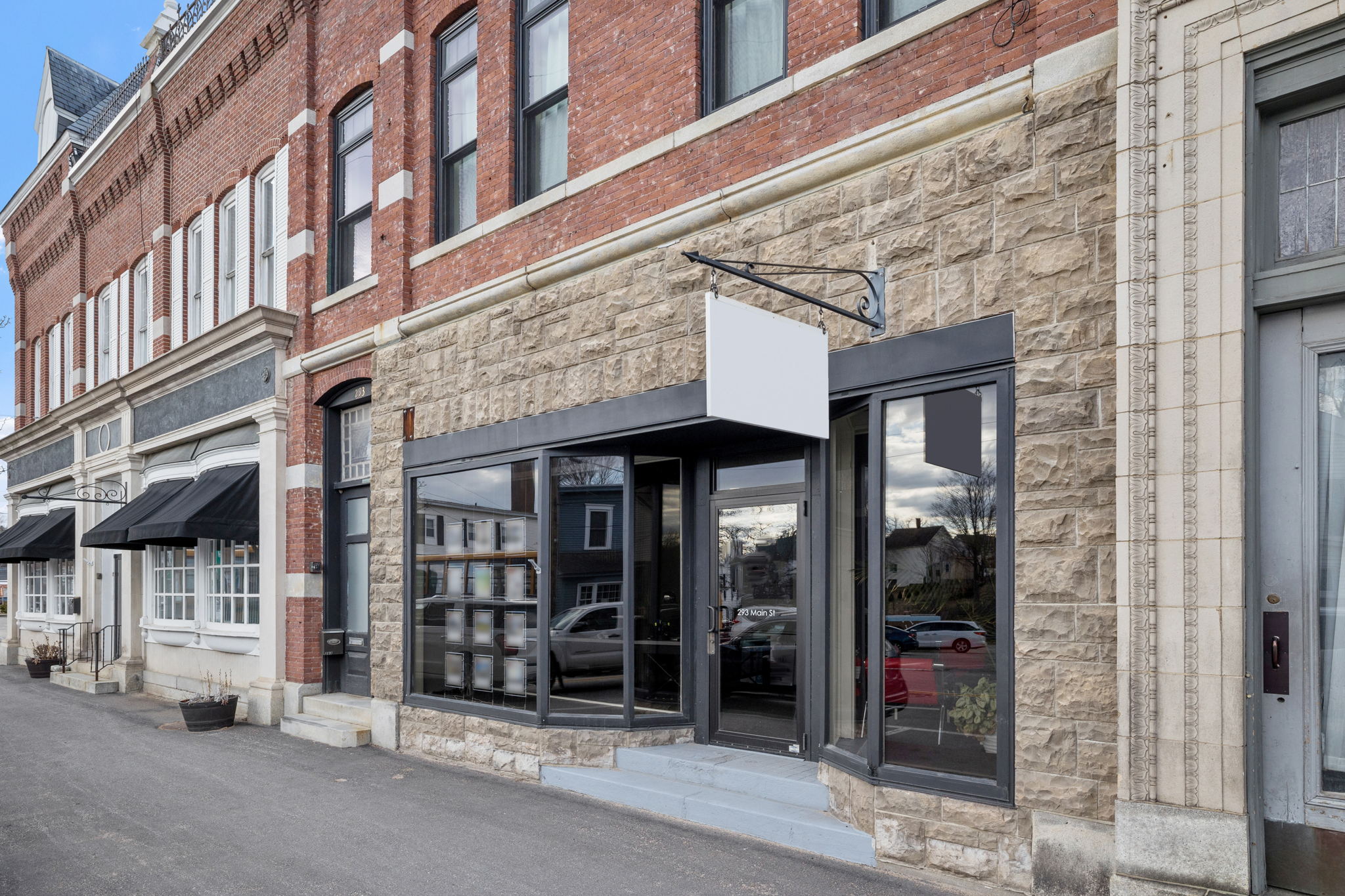 Main St-20