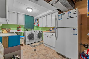  Photo 38