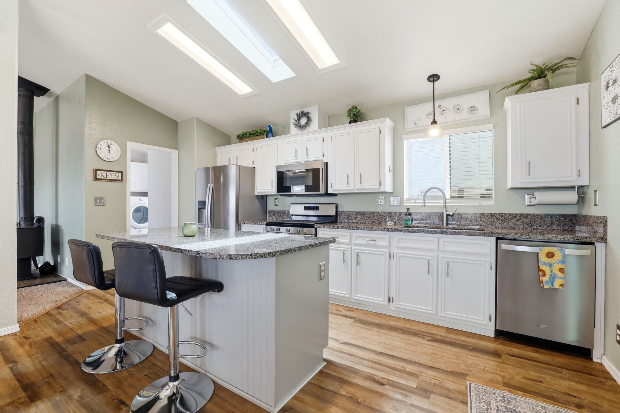 Kitchen 1