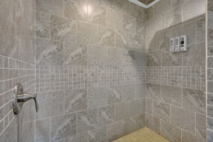  Photo 38