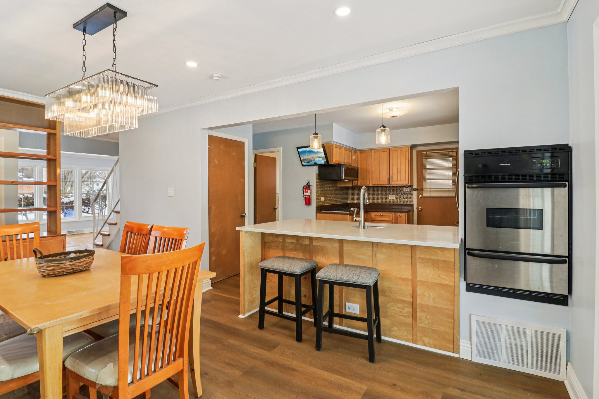 Greenleaf Ave-S2301-011.jpg