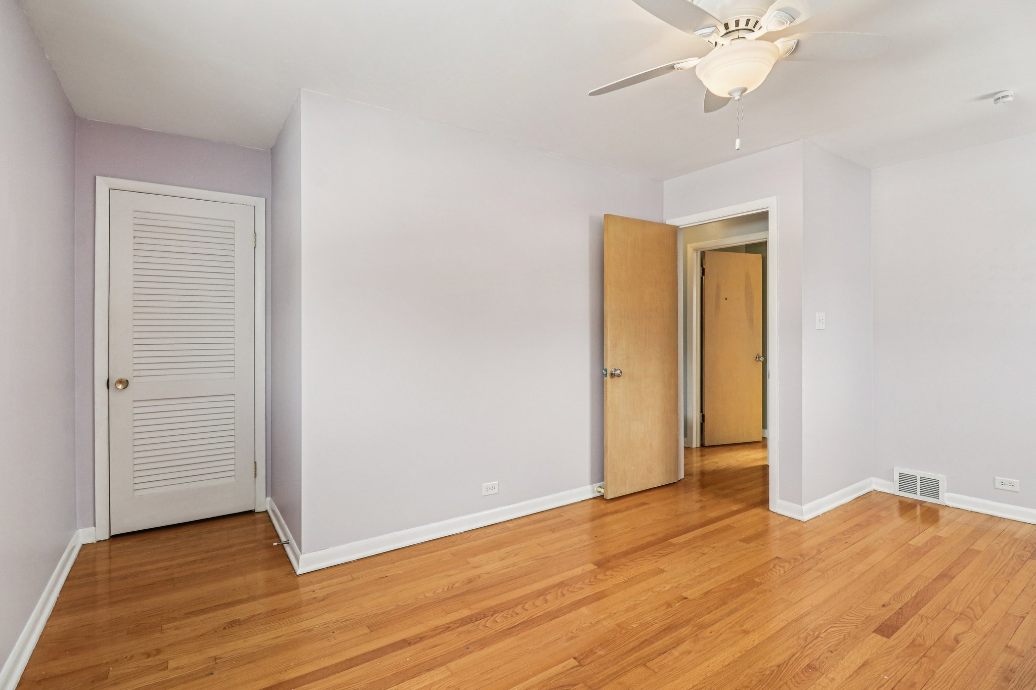 Greenleaf Ave-S2301-029.jpg