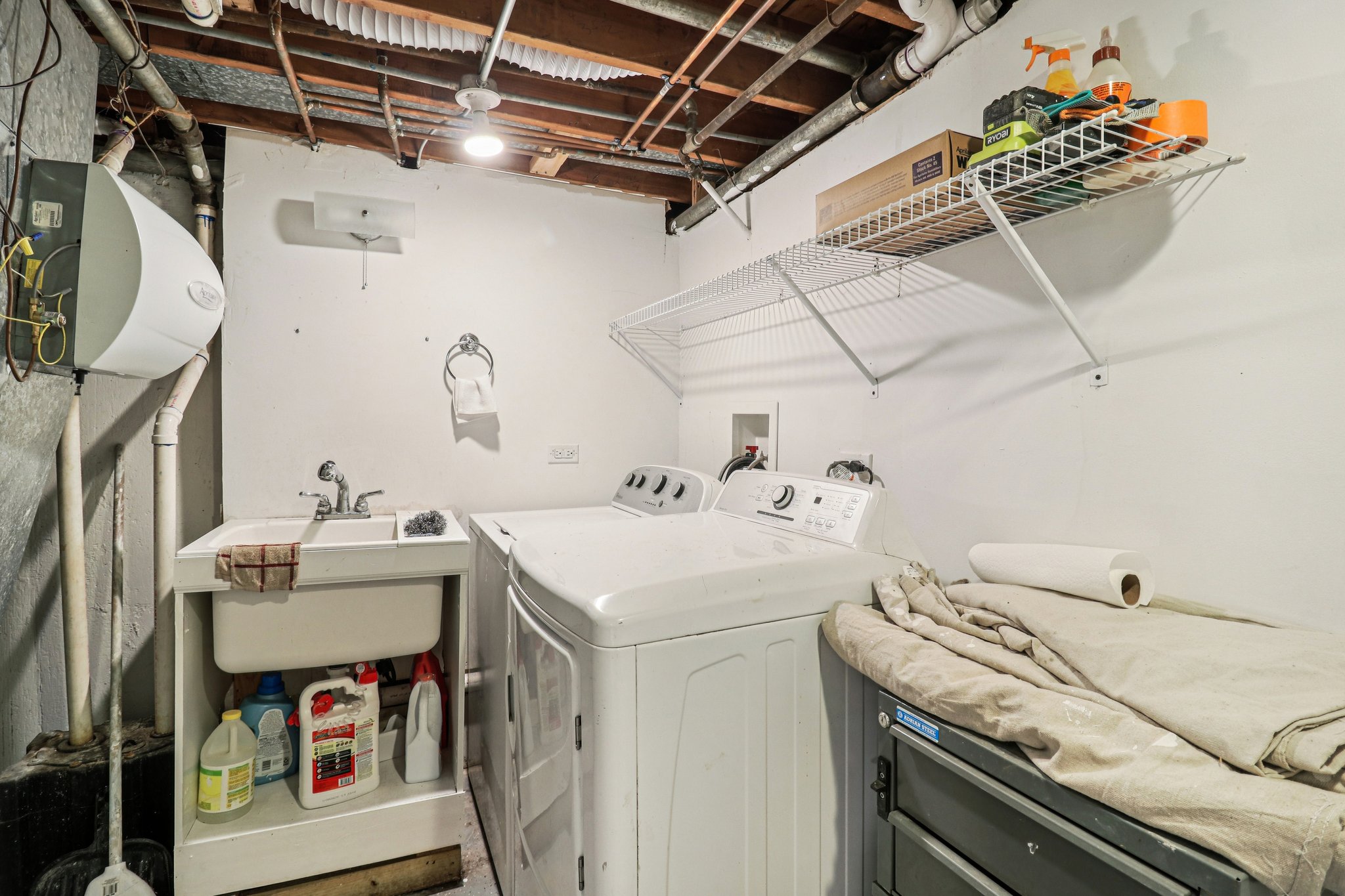 Greenleaf Ave-S2301-036.jpg