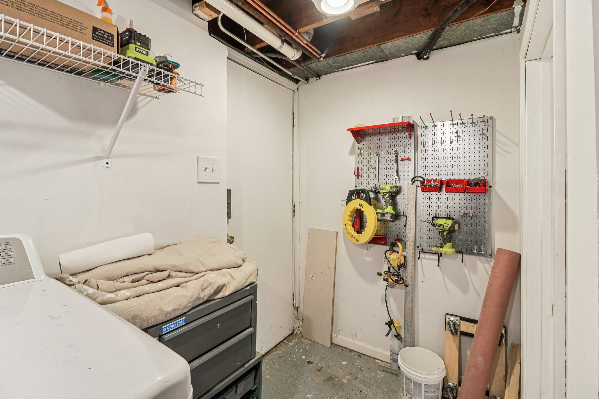 Greenleaf Ave-S2301-037.jpg