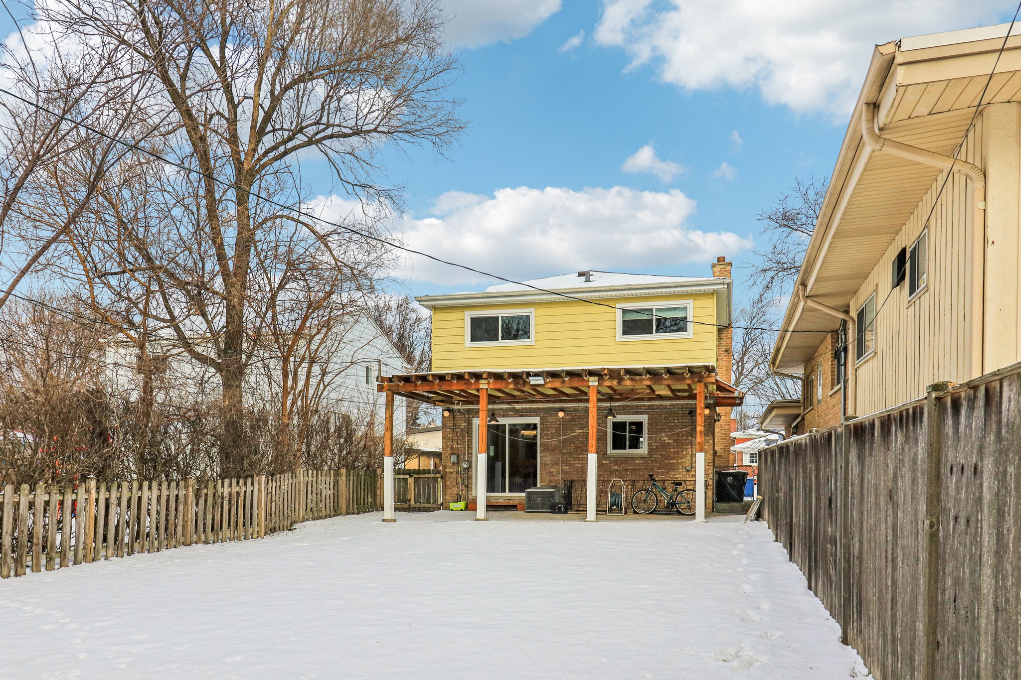 Greenleaf Ave-S2301-042.jpg