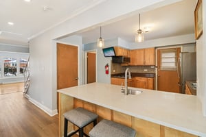 Greenleaf Ave-S2301-013.jpg