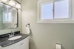 Greenleaf Ave-S2301-031.jpg