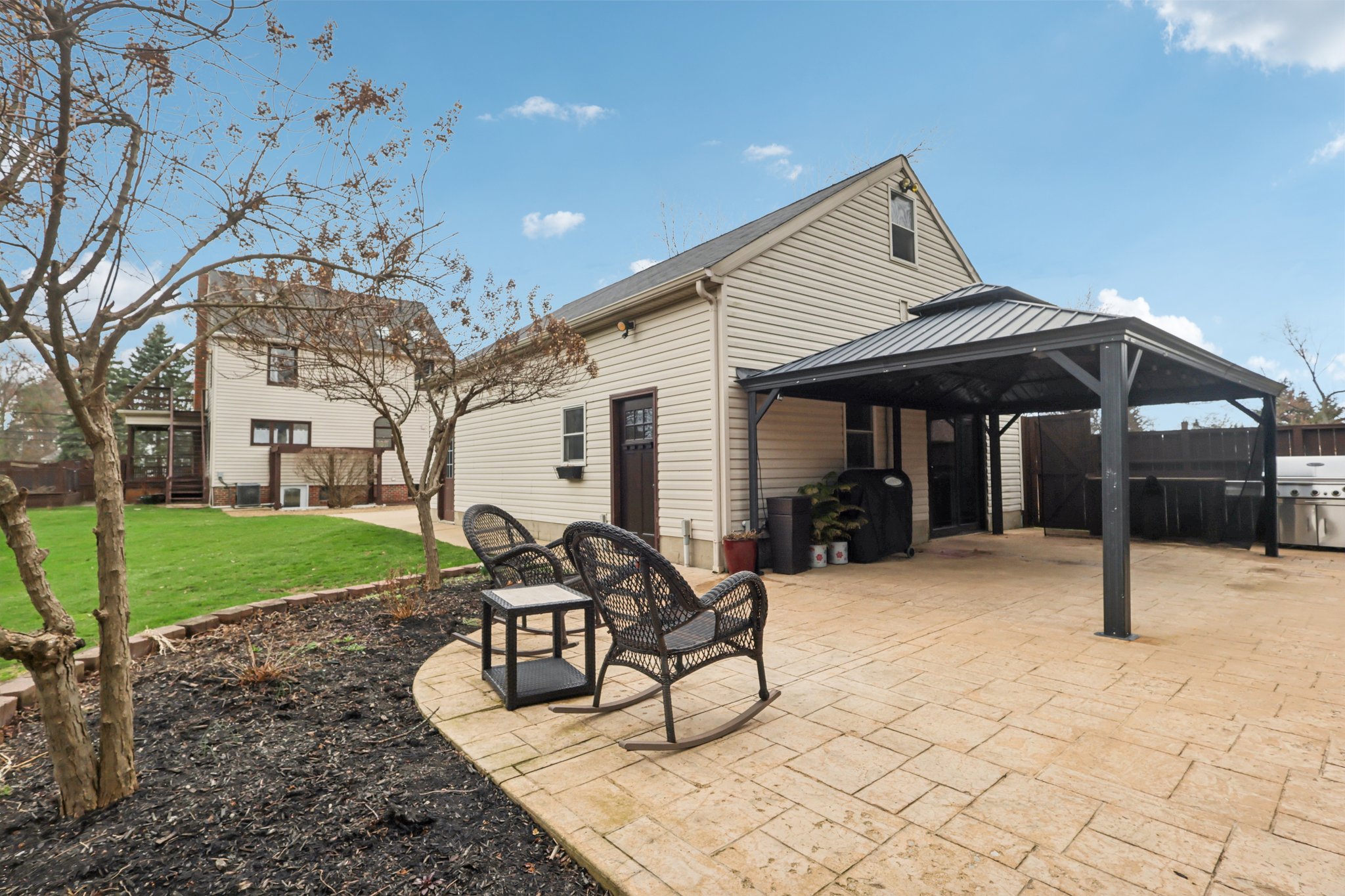 Dover Center Rd-S1203-038.jpg