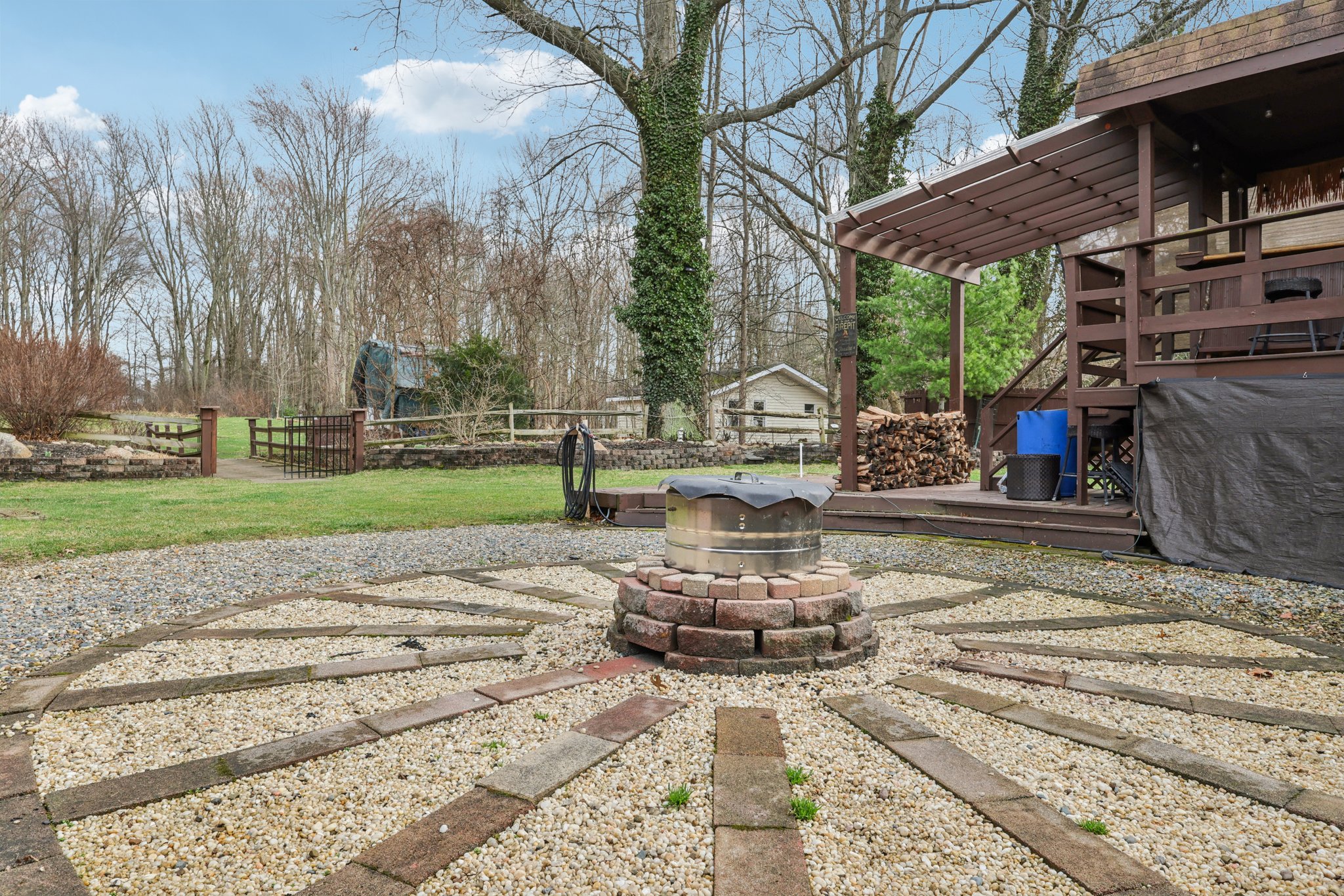 Dover Center Rd-S1203-039.jpg