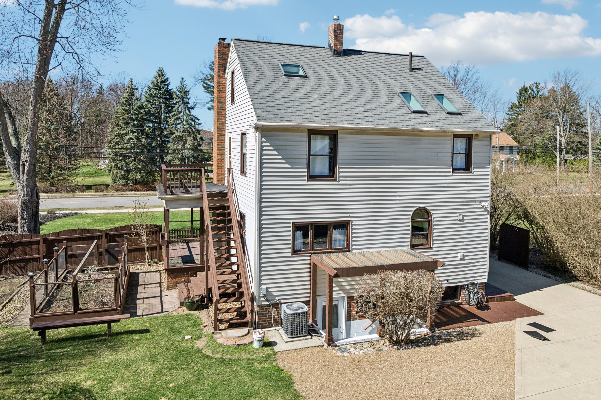 Dover Center Rd-S1303-038.jpg