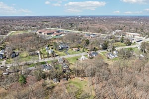 Dover Center Rd-S1303-016.jpg