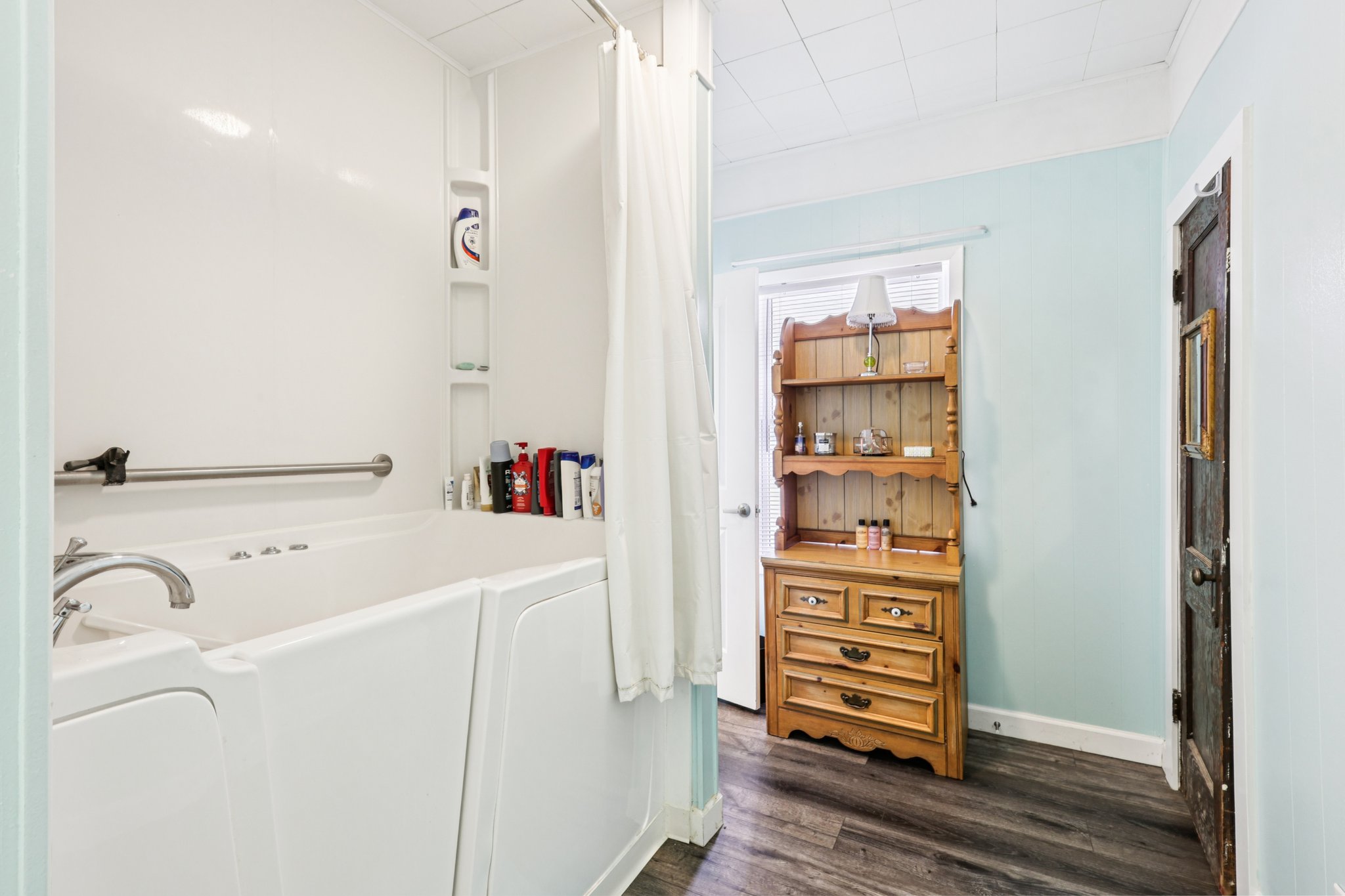 S East St-S0807-020.jpg