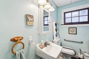 S East St-S0807-017.jpg